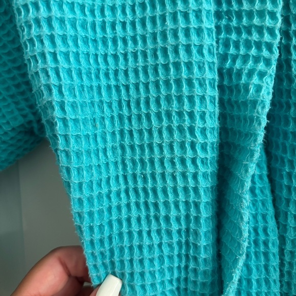 Turquoise Waffle Knit Robe - Picture 4 of 9